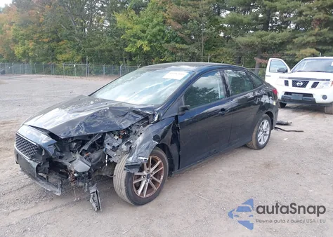 2017 Ford Focus Se z USA, uszkodzony, nr VIN 1FADP3F20HL339882